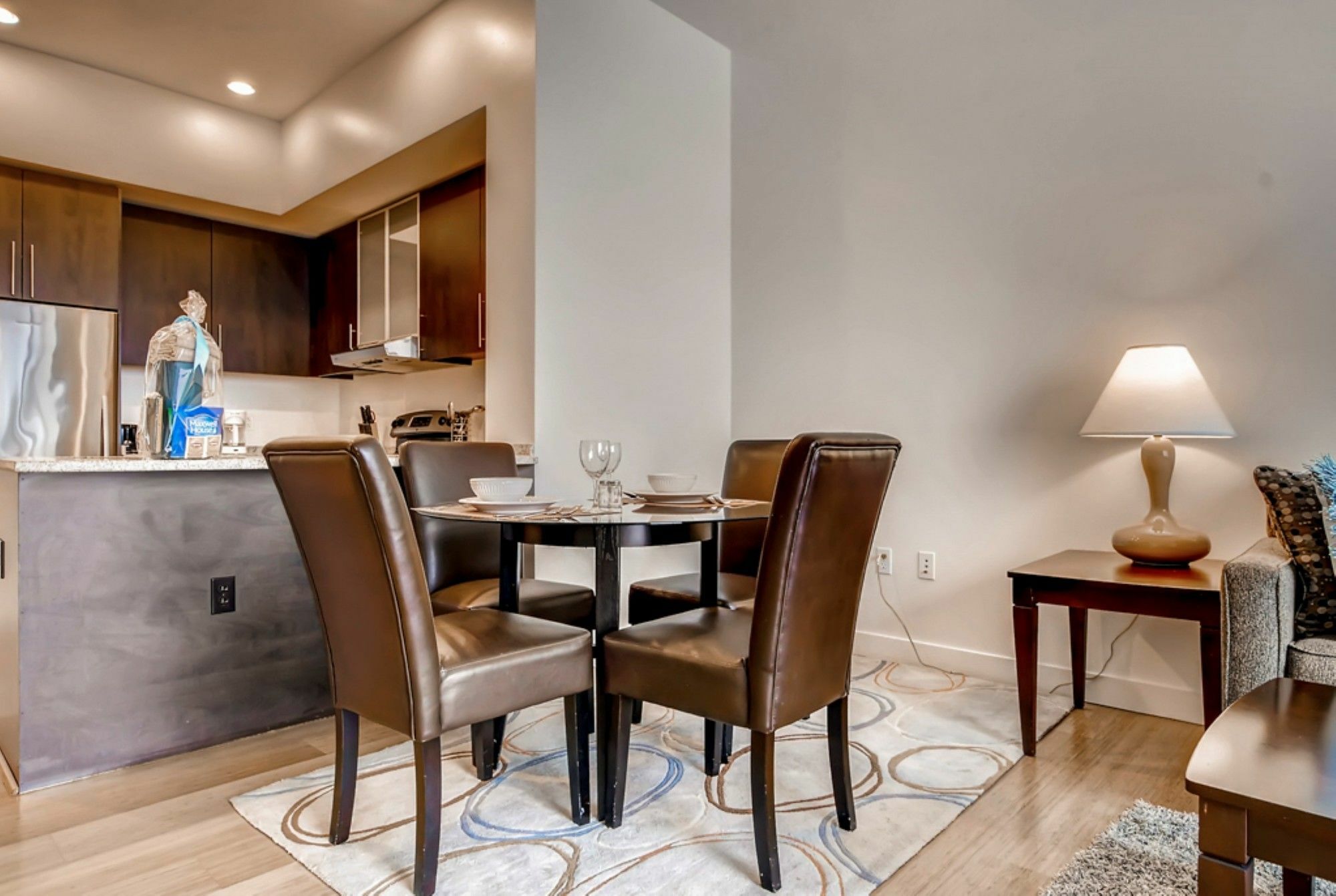 Global Luxury Suites At Kenmore Square บอสตัน ภายนอก รูปภาพ